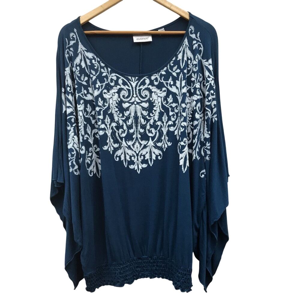 Avenue Top Womens 18 20 Blue White Embroidered Rhinestones